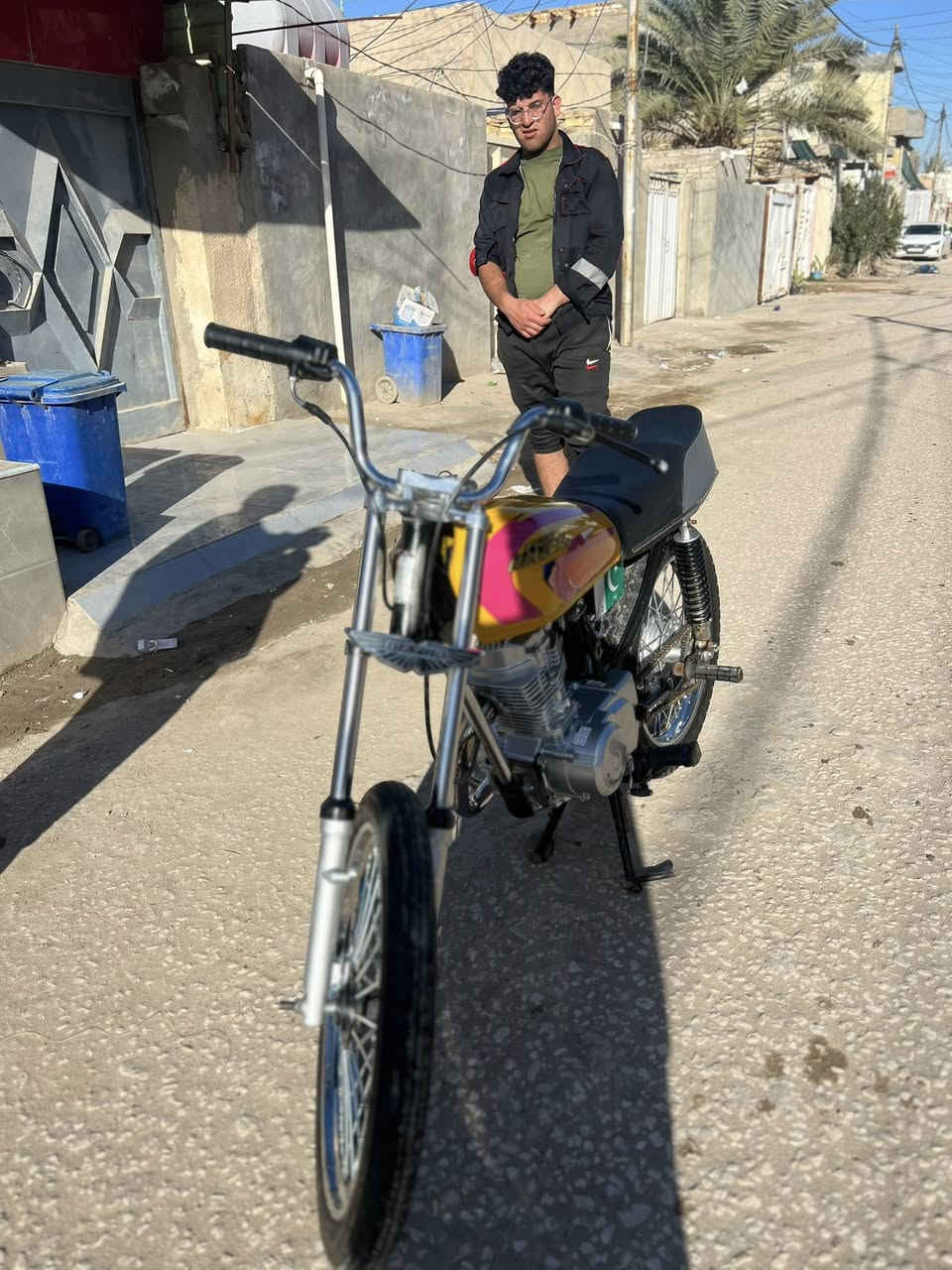 السلام عليكم شبابنا الطيبه أربعه كير محرك رابيدو تعميره بصراويه نصبه ونضافه خير من الله وبل واقع احله تعمير جديد أوراق كامله وياه سبايدر ما مشدود  ولشراي بي خير ويدلل مكان كوفه عباسيه ***********خدام للطيبين
