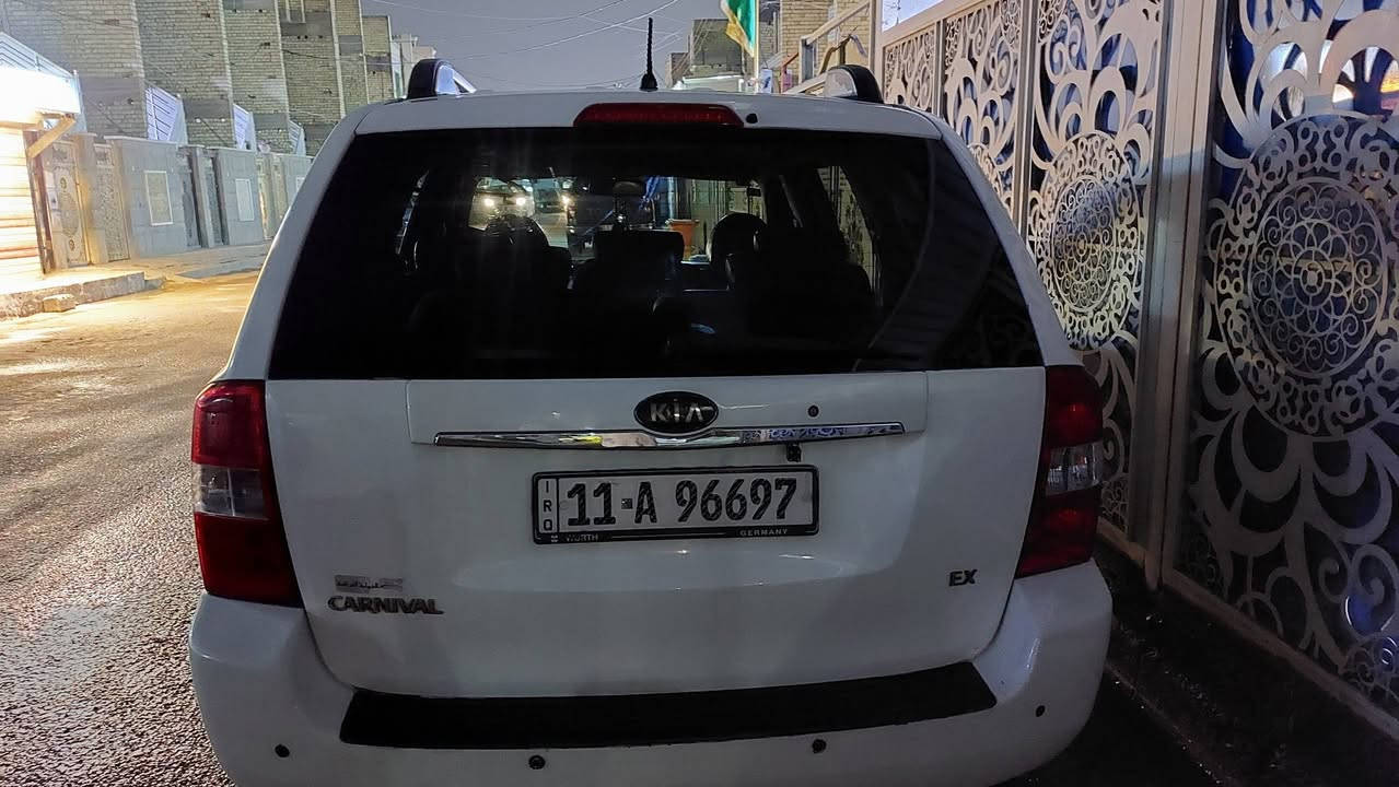 سلام عليكم/كيا سيدونا كرنفال. موديل .٢٠٠٨ سيارة جهازة ٨راكب 
***********/السعر 125وبيها مجال .للطيبين
