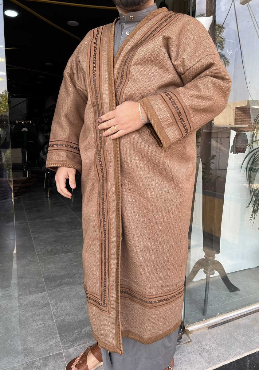 الدفء والأناقة في آن واحد 🔥
فروة رجالي خامه چوخ  مطرز ✅ ثگيله 
المقاسات 1-2-3-4
تلبس من وزن ( 75 إلى 135 )

العنوان ديالى بعقوبه رگة حجي سهيل

🚁 التوصيل متاح لجميع المحافظات 🚀

 #فروه #فروة #فروة_رجالية #فروات #فروه #رجالي #احله #فروه #العراق #اكسبلور #رجالي #تراكسود
,للتواصل واتس 
***********
