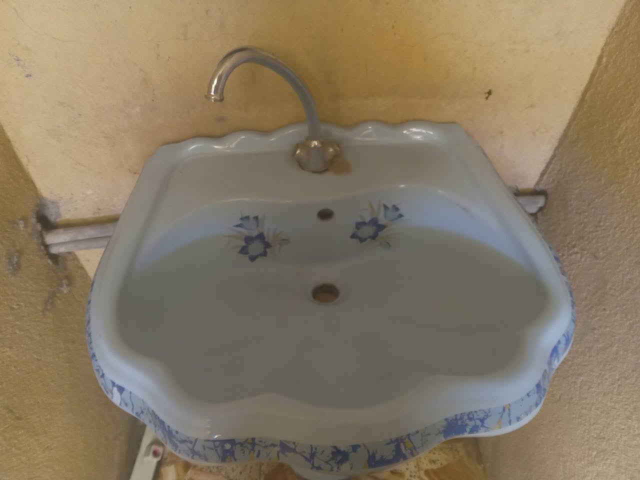 ماغسلة البيع اخت الجديدة السعر ٢٥ وبيها مجال


**إذا كنت صاحب هذا الإعلان وتريد حذفه لأي سبب، رجاءا أرسل رسالة إلى الدعم الفني**