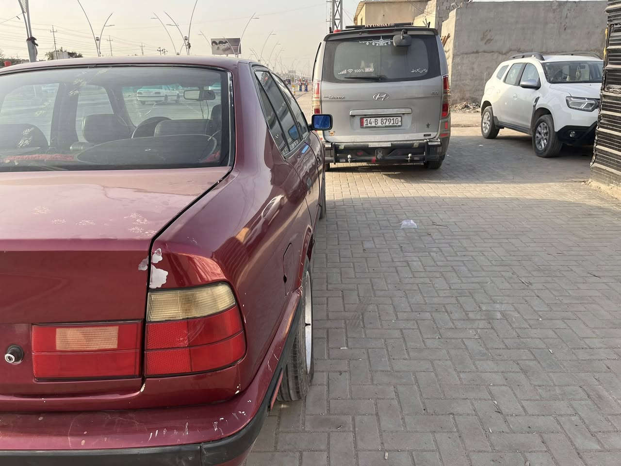 سلام عليكم بي ام ٥٢٥ مسكر فنوص كير عادي عنوان بصره ***********
