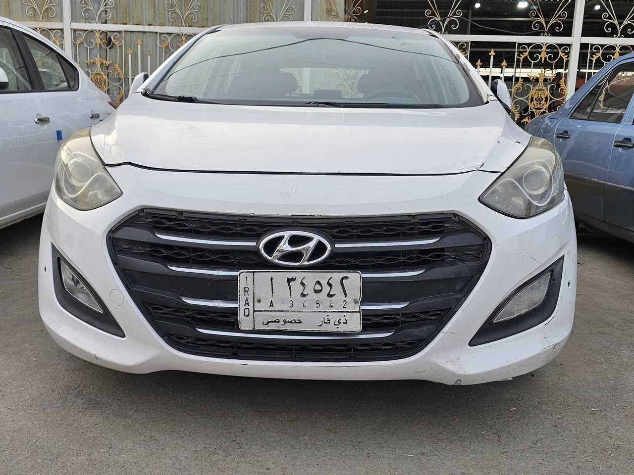 النترا GT هاشباك 2013 وارد امريكي
حادثها جاملغ الايسر والبنيد مصلح ومصبوغ وبيه طخات وبارد السياره حرة تحويل ثاني يوم 
محرك 1800 دوش انسى شيء اسمه دوانز 
تحكم استيرن جهتين بلوجكتر ابلاد شاشة حجم كبير ويل كب بلاد  
السعر ٨٥ وبيه مجال للطيبين 
موبايل ***********
