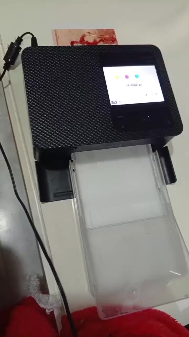 طابعة كانون سيلفي مستخدمة شي قليل 
السعر 150 وبيهة مجال


**إذا كنت صاحب هذا الإعلان وتريد حذفه لأي سبب، رجاءا أرسل رسالة إلى الدعم الفني**