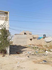 قطعة أرض للبيع خلف دور الشرطه المساحة 100 متر السعر 19  الاستفسار 0777...