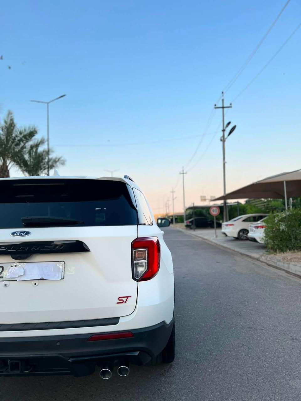 Ford Explorer 2023 ST
مودیل ۲٠۲۳
اللون ابیض ثلجی
تضیلل PPF مات اصلي
مواصفات ST
فول فول مواصفات بدون بانوراما
كشنات جلد و كهربائي و ميموري 
كشنات تدفئة حار و بارد
كشنات خلفي VIP
ستيرن هيتر
تبريد مركزي و يشتغل حار و بارد
السماعات سيستم 
مراية شفت
مراية حساس
رادار و حساس و كاميراة ٣٦٠ درجة
نظام ايكو 
اوتو ستوب
بريك بصمة 
كير فوليو ى بيها شفت عل ستيرن 
السيارة جاهزة و ما بيها اي نواقص 
رقم و سنوية جديدة
ماشية ٣٠ الف مايل
بيها ٢ قطعة صبغ بدون دواخل
ايرباك سيستم من وظع بلادي 
مكان سيارة اربيل***********

