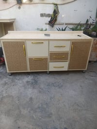 كاونتر للبيع نضيف اخو الجديد السعر 800وبي مجال قليل  العنوان الحبيبية ...