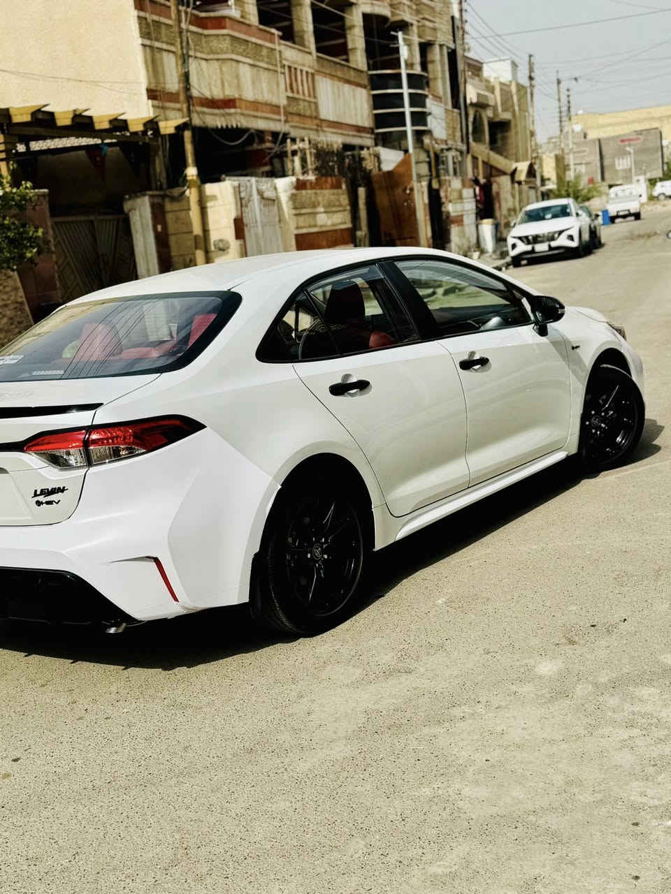 كورلا هايبرد 2025 فئة (S) ابلاك ادشن ماشية 6 الاف زيرو لون ابيض صدفي فول 1/1 داخل احمرررر و كشن كهرباء  مكفولة كفالة عامة

كورلا هايبرد موديل 2025 فئة Sابلاك ادشن مكفولة كفالة ماشية 6 الاف زيرو بأسمي تحول ثاني يوم 

مكان بغداد الشعب 

رقم ***********
