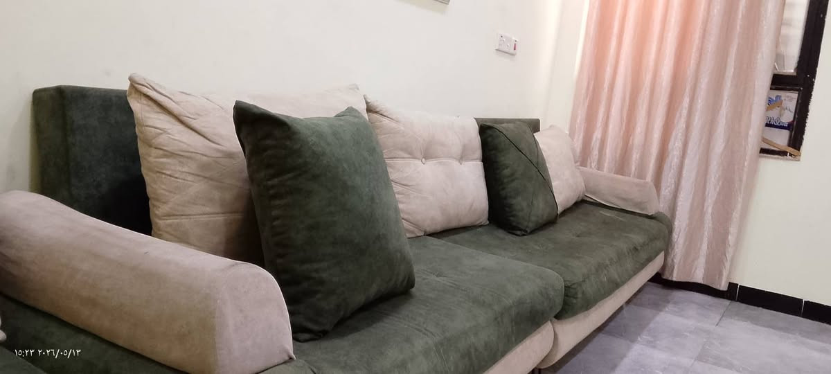 🚨 للبيع مستعجل 🚨

🛋️ تخم كونلر مودرن
✨ مستعمل استعمال بسيط ونظيف جداً
🎨 اللون أخضر غامق ويا بيج
🧵 قماش مخمل ناعم ومريح
🪑 عدة قطع ويا المخدات كاملة

💰 السعر: 200 دينار
📌 بي مجال بسيط
📞 7777491733

البيع مستعجل 👍


**إذا كنت صاحب هذا الإعلان وتريد حذفه لأي سبب، رجاءا أرسل رسالة إلى الدعم الفني**