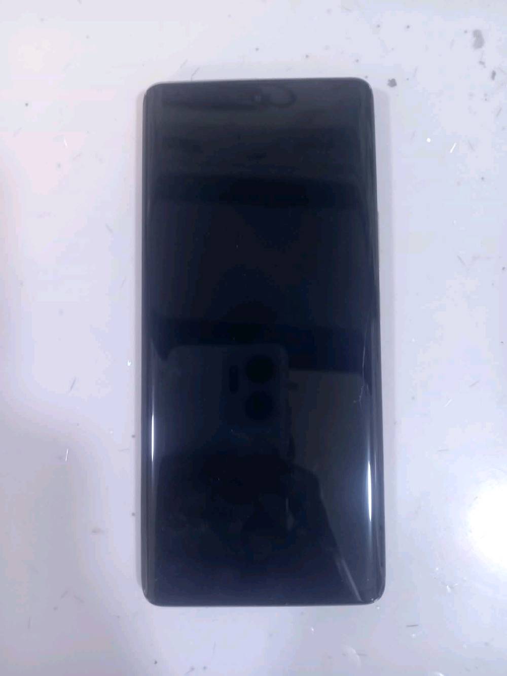 انفنكس زيرو 30 نسخة 5g
ذاكرة 256 رام 24 مقاوم للغبار والرذاذ
شاشة منحنيه AMOLED 144 بصمه بالشاشه
 كامرة الخلفيه والاماميه تصور 4k ب 60 فريم 
صوت ستريو سبيكر دبل jbl
الكامره احترافيه 108 ميكا والاماميه 50 ميكا مكان الديوانية المركز خاص أو واتساب بي فقط ضهر مزلغ أو فطر بسيط واتس ***********