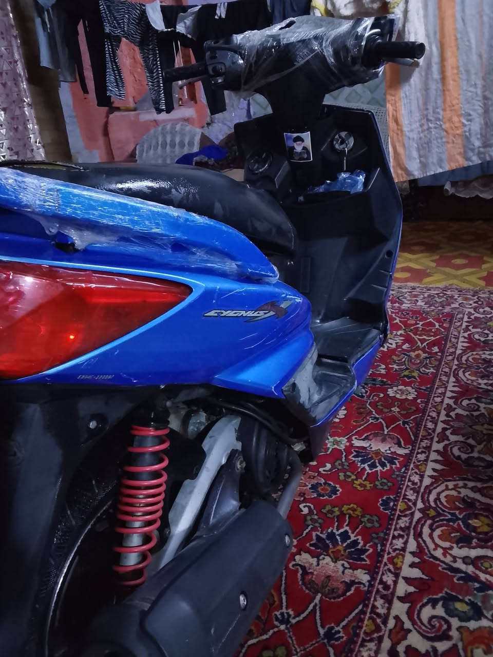 سلام عليكم سكنس كابريتر دراجه مكينه ناعمه تخبل 
دراجه كله بلاديه ختم واحد السواد والكفرات مكينه ماتسمع صوتهه
نكره بكل وقت وين مايعجبك توديهه العنوان اليوسفية قصر الأوسط السعر 800وبيهه مجال *********** بي واتساب خابرني وبخدمتك وانتو اللوتيه لاتتصل تره اسمعك كلام موحلو
