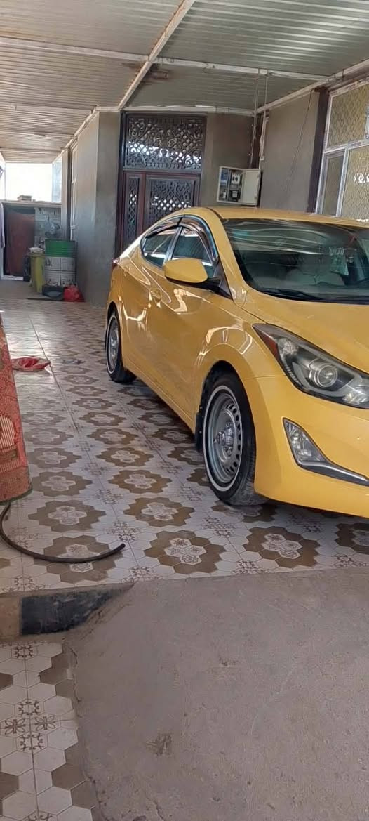 سلام عليكم النتره موديل 15 لبيع حادثه بس بنيد بدون دواخل لا شاصي ولا لغد مواصفات عاديه شاشه سنويه ل 27 مكان لسياره حله رقمي *********** لسعر 118 وبيه مجال لشراي مكلف بل نشر
