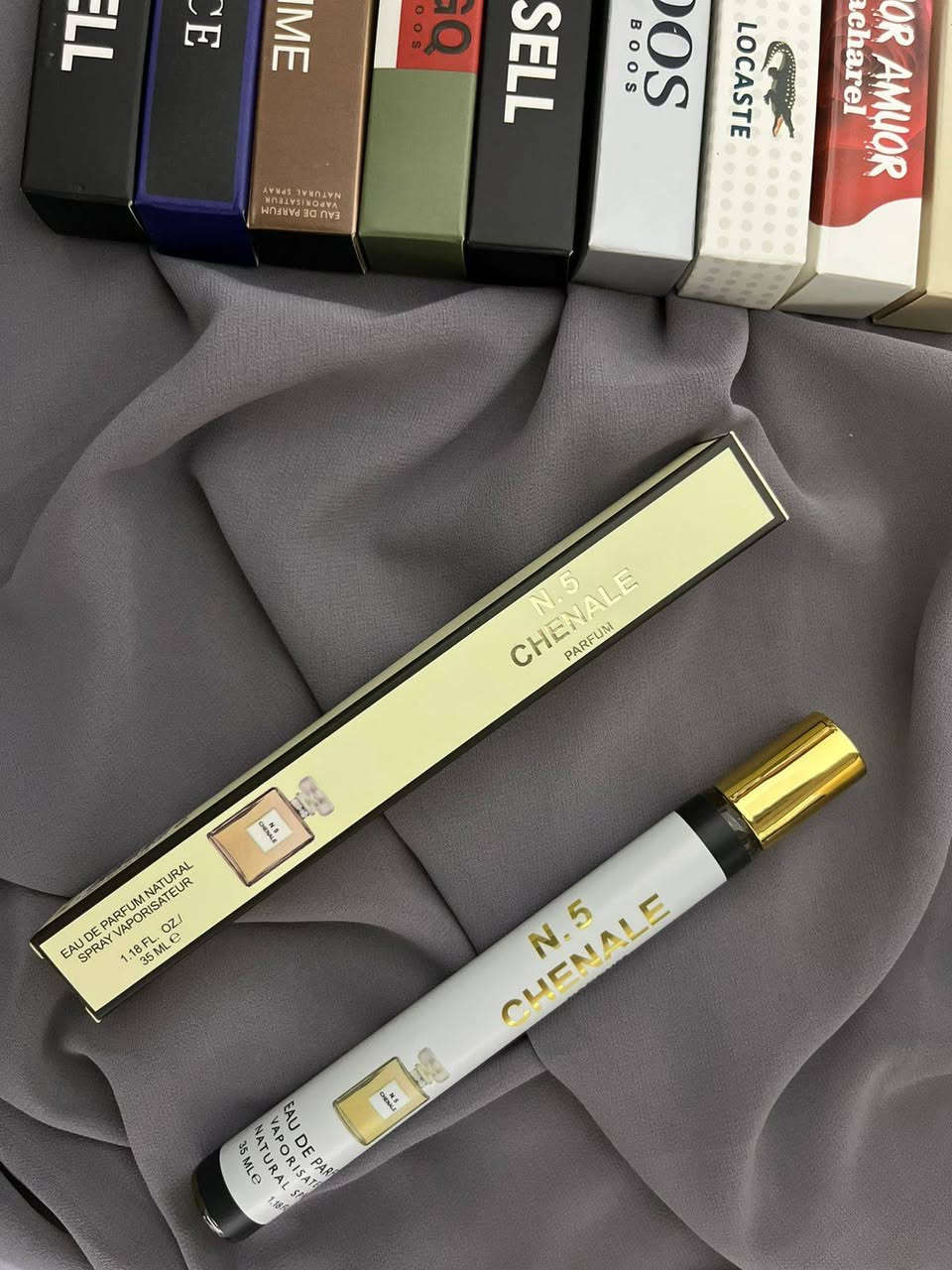 عطور سعر القطعه الف دينار اقل كميه للطلب 24 قطعه للحجز ماسنجر   وباقي انواع العطور منشوره بحسابي ادخل ع الصفحه تشوفهن
او تواصل واتساب ***********
