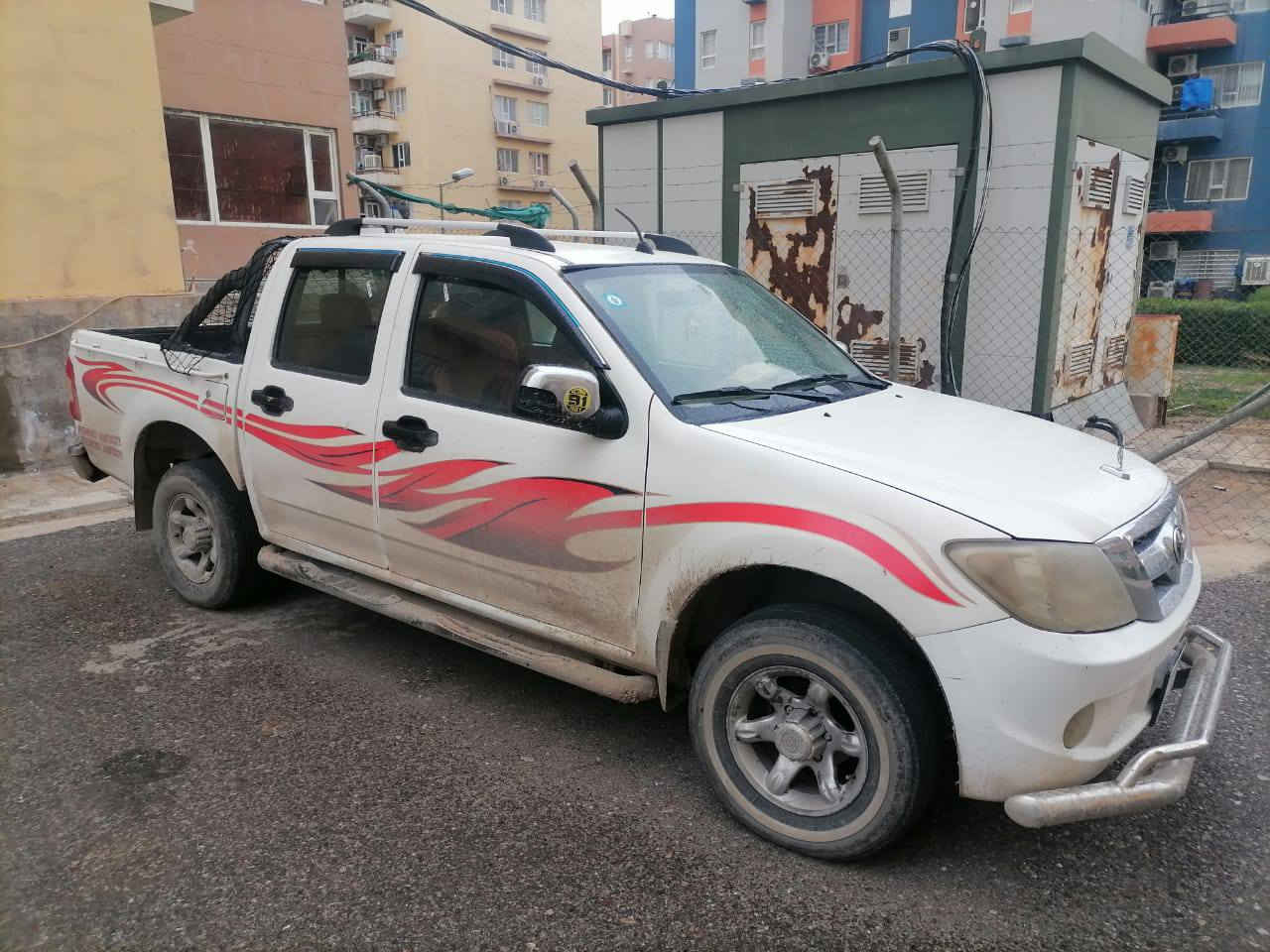 السلام عليكم  عندي بيكم كنو البيع سياره جديده تبريد تتفء شغاله تبريد شغال سياره مديل 2012 رقم بابل تحويل بكل المحافظات مشروع وطني سنويه 2030 سياره صدر جديده تخم تاير جديد داخل السياره جديده ***********
