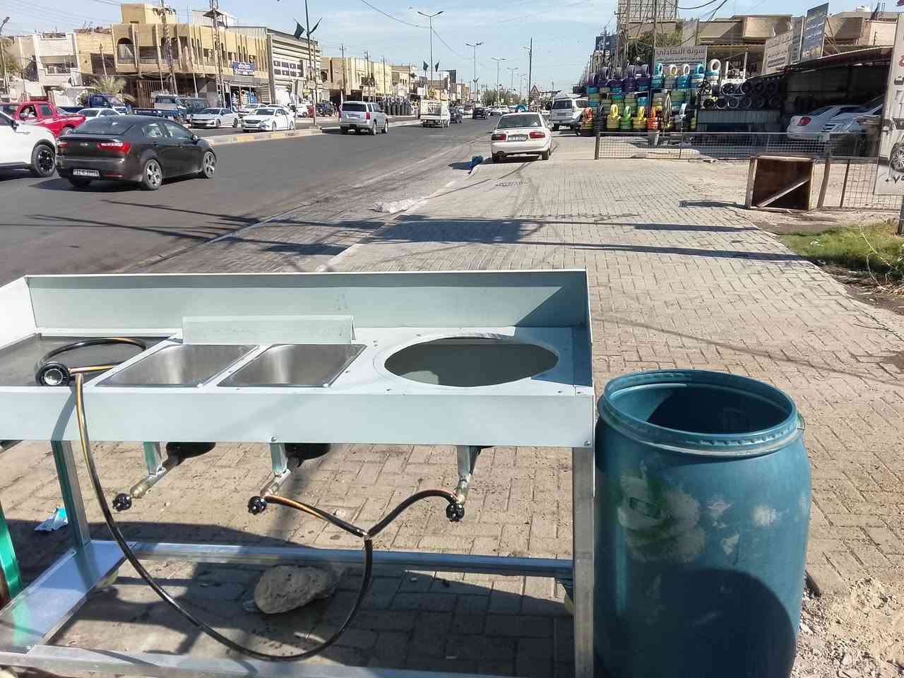 غراض كامله مال فلافل و عصير سعر 700 بغداد حي العامل اتصال فقط ***********
