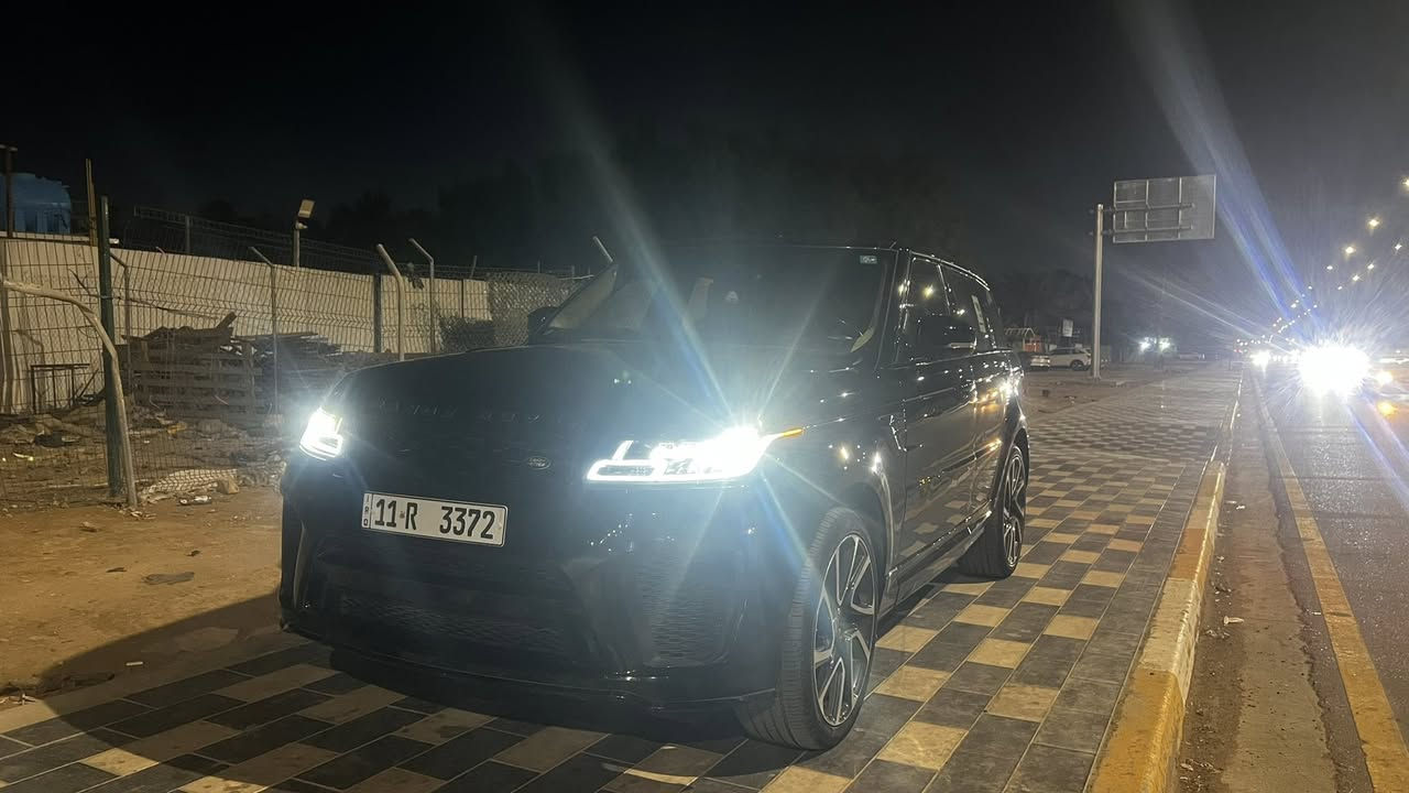 السلام عليكم رانج روفر SVR رقم مميز وباسمي وتحويل ثاني يوم موديل 2015 بيع أو مراوس حسب القناعه أي استفسار اتصل على هذا الرقم ***********
