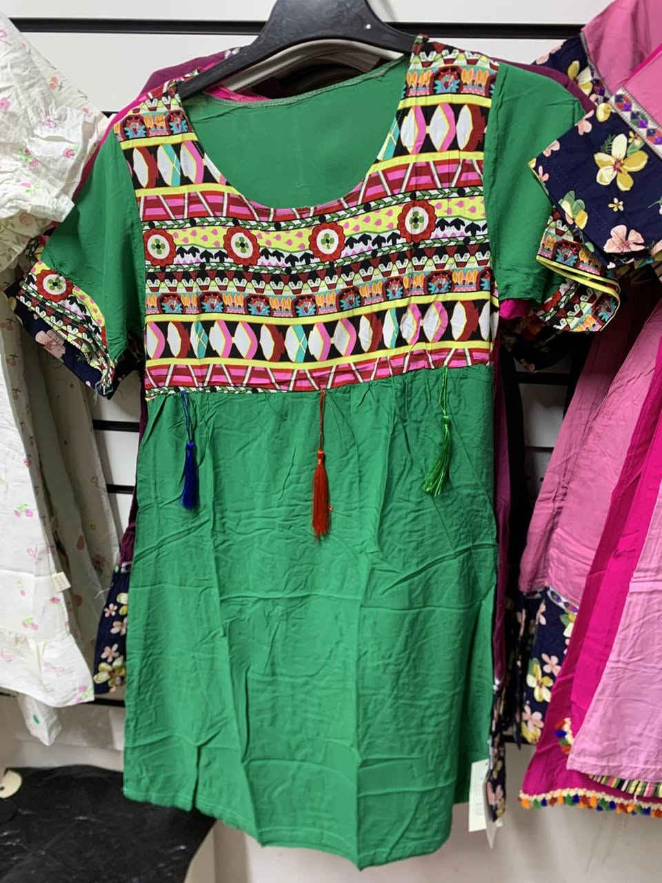 #صح التصوير فاول المهم المعنى كشمير بناتي ومحير وبعد الوان وقياسات وبس وفقط4000دينار


**إذا كنت صاحب هذا الإعلان وتريد حذفه لأي سبب، رجاءا أرسل رسالة إلى الدعم الفني**