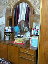 غرفة خشب • حي اور