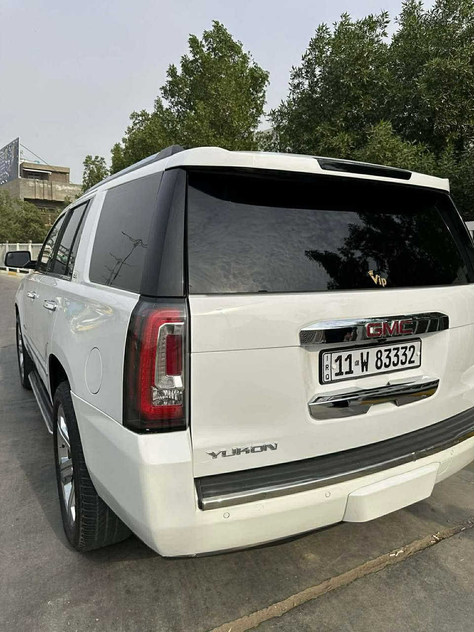 يوكن LT
موديل 2015
بيها قطعتين صبغ 
بدون ايربك جاملغ خالفي وجنطه 
السياره كلش حلوه 
موصفات معروفه ال LT
السعر 285 بغداد بسمي ثاني يوم تحويل 
*********** مكاني بغداد الشعب
