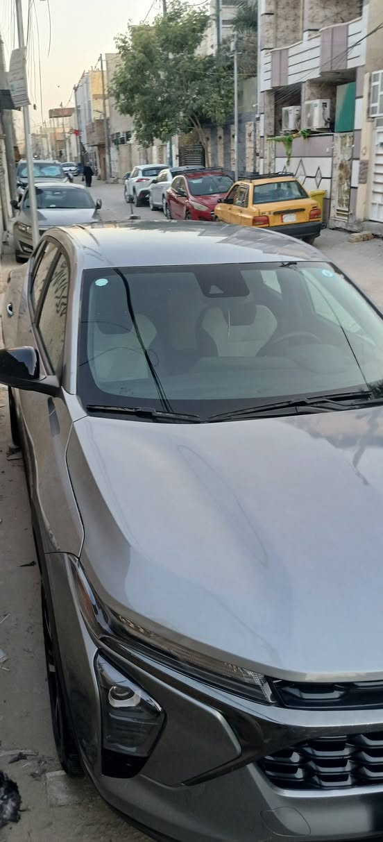 رمضان كريم للجميع تراكس ٢٤موديل مبدل قبغ جنطه وبنيد بدون ايرباك ماشيه ٦٠٠٠ ميل.      RS للبيع او مراوس بأقل منه ***********السعر ١٣٧
