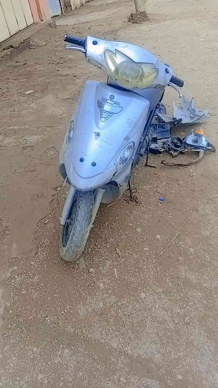 للبيع ياباني ابن امه طفت كاطعه نار محرك امانت الله نضيف كفرلت جدد  صلنصه رياضي   السعر ١٠٠وبيه مال مكاني ديالى بعقوبه العباره   اتصل  ***********
