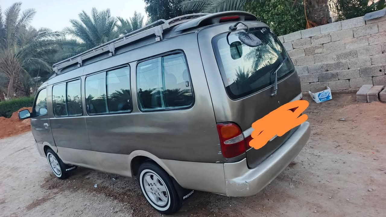 سلام عليكم شباب كياء بريجو  14 موديل 2000بغداد بسمي مصفره هيئه ومرور كير اكسن مكينته خير من الله شواصي اربعه 4كفاله سياره تبريد شغل تدفى شغال منظومه زنون سنتر الك كهربائيّ كله شغل حتى جنطه تغفل على ريمونت ابواب اربعه على ريمونت حتى الماسحه خلفيه شغاله مكان سياره بغداد ابو غريب الاتصال على الرقم ‏***********
