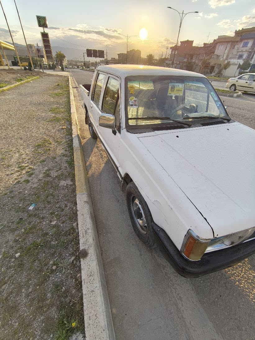 مستەربۆشی مۆدیل 1997گیڕو مەکینە بەشەرت تەقەوڕەقە بەشەر ئاڕمی پلاستی کی سلیمانی  هەموگیانی بەشەرتە ماڵی دۆستە   تکایە نەگۆڕینەوە دەکەم نەبەقیست دەیفرۆشم  21گەڵاو معامەلەیەکی کەم  *********** السليمانية, العراق
