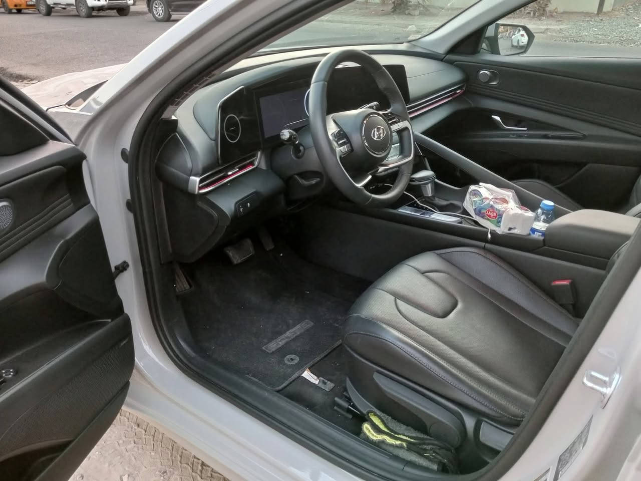 بسم الله الرحمن الرحيم 🧿
السلام عليكم 
للبيع او مراوس
🇺🇸🇺🇸النترا  لمتدددددد
موديل …….2025 
رقم دهوك
سيارة فول فول 
حجم محرك 2000 دوش 🚀🔥
ماشيه 20mil
بصمة تشغيل
تشغيل عن بعد
ابواب بصمة و ترحيب 
كامرة 360 درجة
‏هاند بريك بصمة AUTO HOLD 
سلايت 
رادار امامي 
رادار خلفي 
نقطة عمياء
توقف ذاتي 
قيادة الية
تحكم استيرن جهتين
شاشة دجتال كبير متصل
نظام القيادة (normal + sport + smart)
لايت زينون 3 عدسة بلادي 
ليد خلفي 
كشن هيتر
ستيرن هيتر
كشن جلد 
شحن موبايل لاسلكية
ويل كروم حجم 18
داخل سبع الوااان🟪🟦🟨🟩

سيارة  ضرره جدآ جدآ خفيف
شبر صبغ بل بوند وخشم الجاملغ معدل بارد فقط 
ايرباك ستيرن راجع سستم 

مكان سيارة الموصل

المشتري  اتصال ع واتس اب رقم ‏‪***********
للأستفسار ‏‪0774 806 3083‬‏
