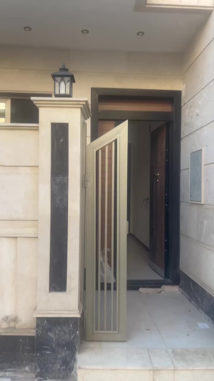 دار للايجارمليون زيرويحتوي على٣ غرف نوم الاعظميةشارع عمرفرع صيدليةالجبل للحجزوالاستفسار***********
