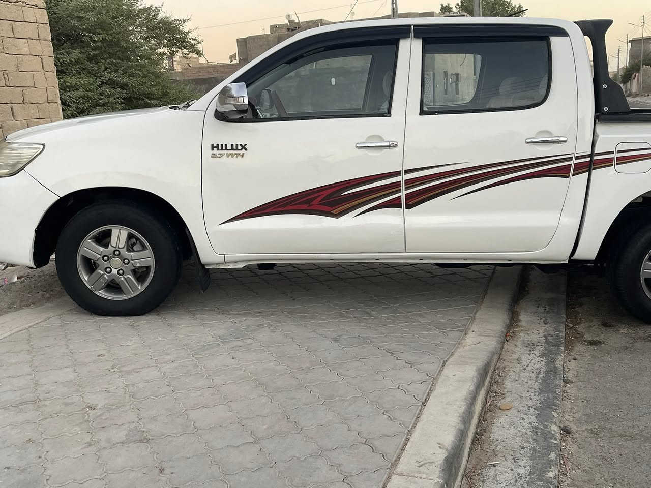 السلام عليكم 

للبيع او مراوس 

فلاونزه موديل 14 كير اوتماتيك شاصي 19 الساير فول مواصفات بيه صبغ وبارد اجزاء  بسيطه وكلشي واضح بالسونار  رقم ذي قار مكاني بالبصره بالزبير مكينه ما مفتوحه كير كفاله شاصي كفاله تخم تاير برجستون حداده جاهزه السياره للبيع  السعر 188 قفل  كلش وهذا رقمي 
متواجد خاص شنو عندك مراوس عادي


**إذا كنت صاحب هذا الإعلان وتريد حذفه لأي سبب، رجاءا أرسل رسالة إلى الدعم الفني**