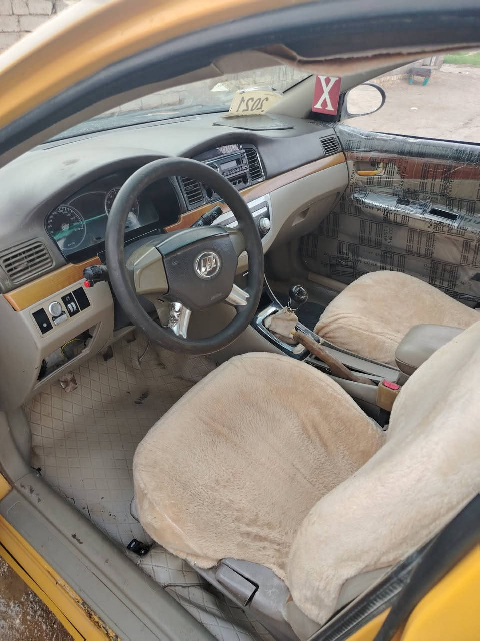 سلام عليكم سياره البيع اليفان موديل 13بيع مستعجل سياره جاهزه من كلشي مكينه وكير كورله ياباني سعر 23بيه مجال بصيط ***********
