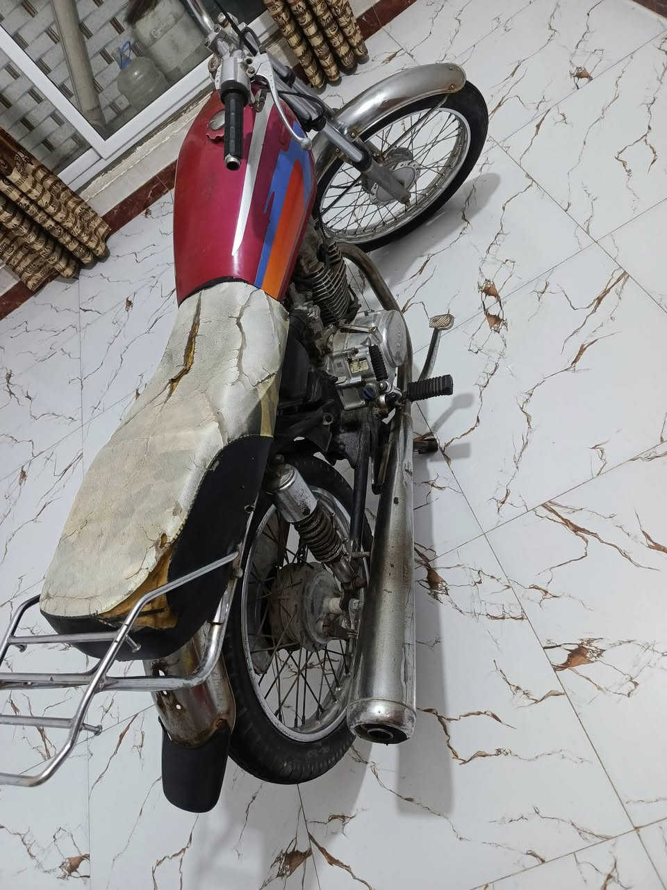 دراجة دوات لبيع سعر 250
مكان حي بغداد قرب مجلس محافظة البصرة 
رقم هاتف:***********
