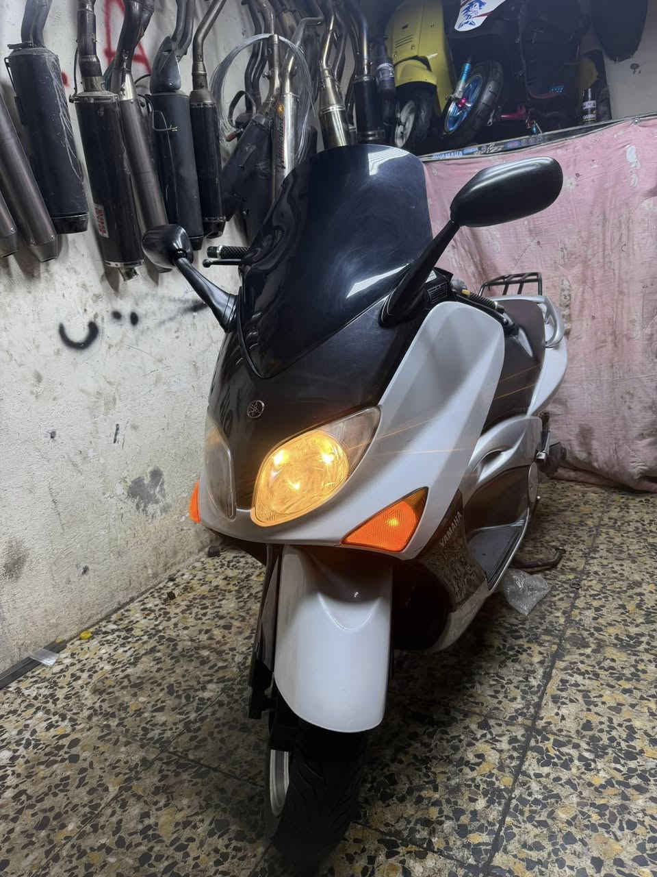 سلام عليكم تيماكس 2007مكفوله كفاله عامه من كلشي سعر 2مليون مكاني كربلاء ***********و بيكم خير و تدللون
