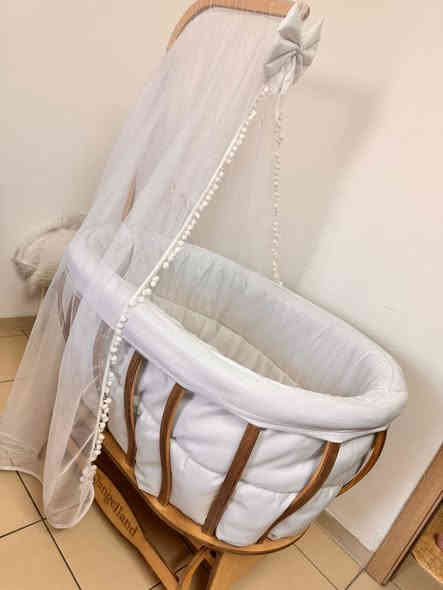 للبيع كاروك متحرك نظيف وجديد ويا سفنجه
سعر 85 كامل مابي ايّ ضرر
*********** واتس
