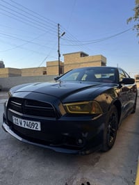 جارجر للبيع رقم بغداد موديل 2012 بيها 3 قطع صبغ بدون دواخل 07712981281