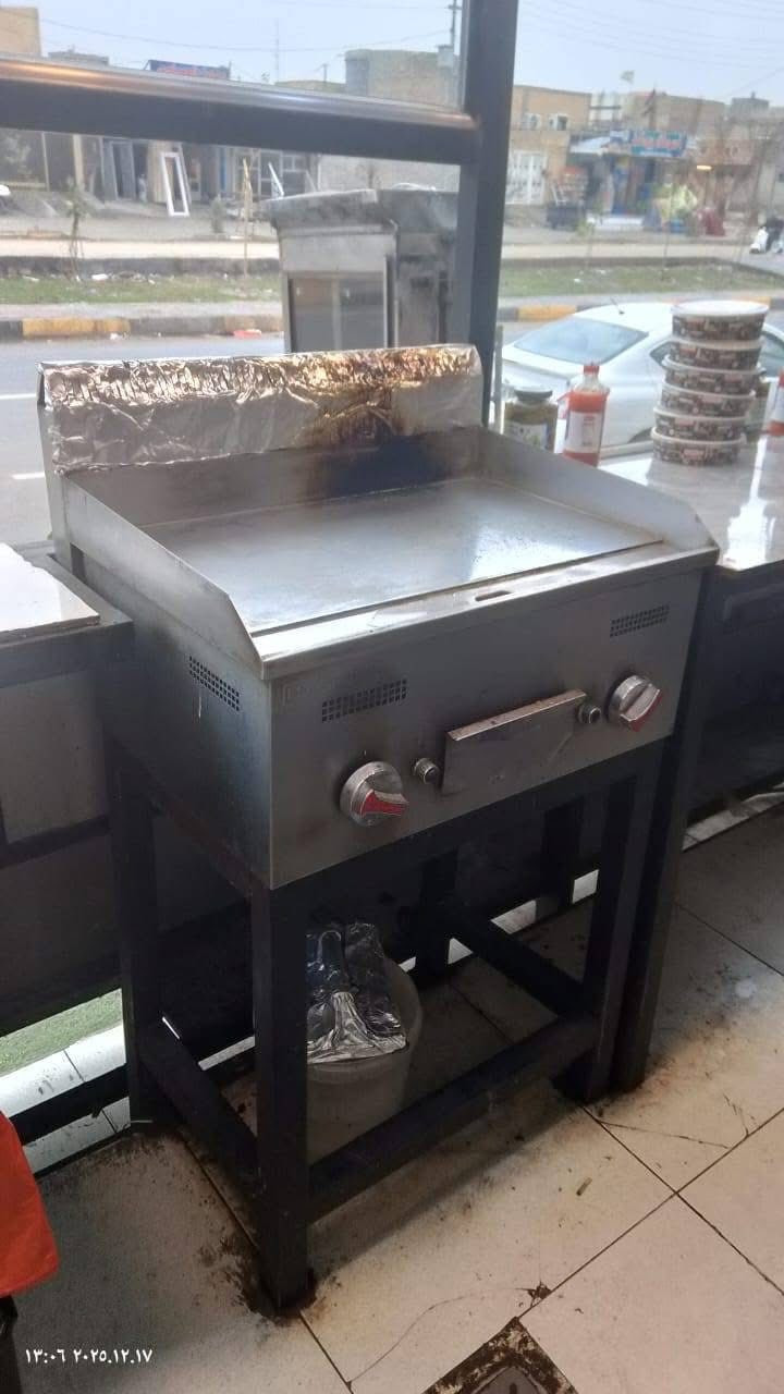 مستعجل اثنينهن 650 شغالات شرط فحص
***********
