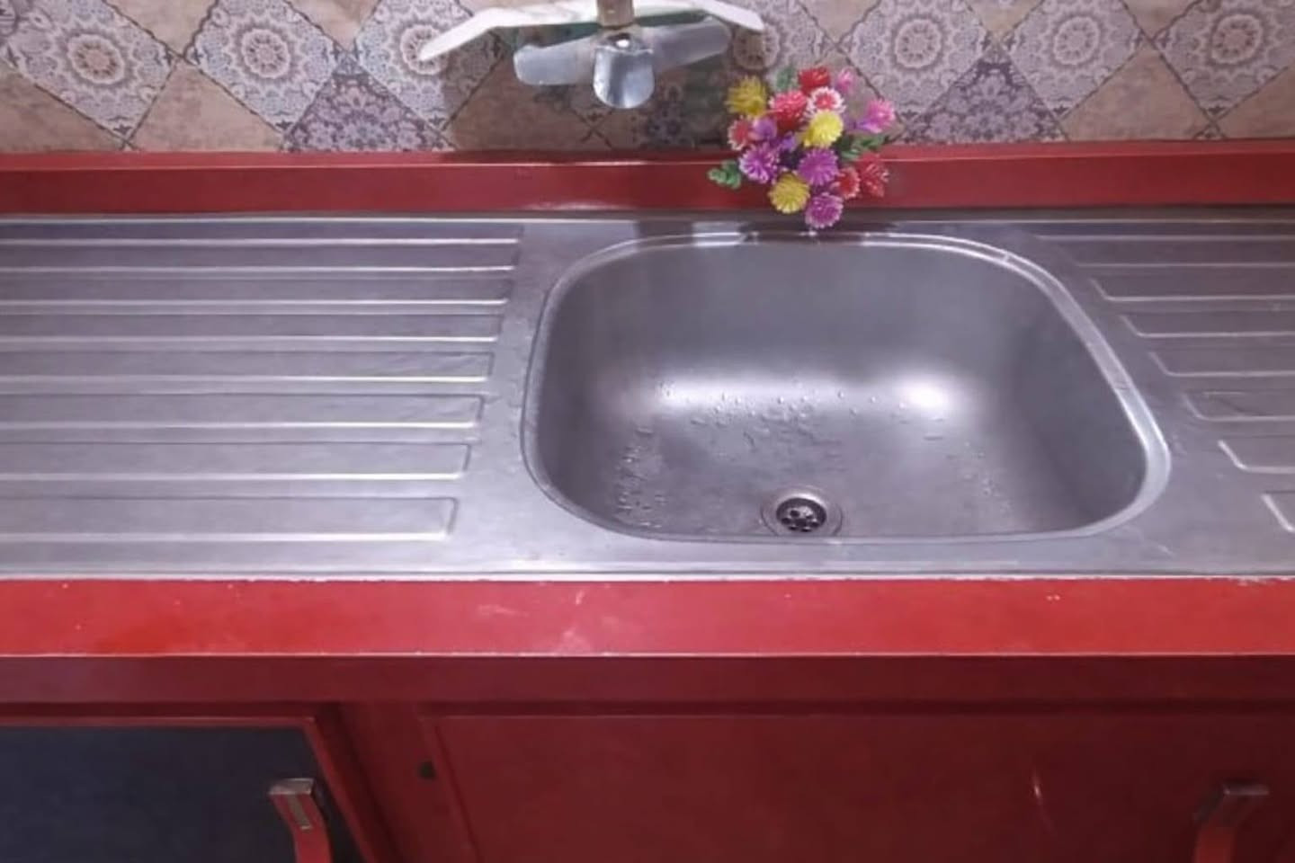 كاونتر اربع قطع ب ٦٠٠ وبي مجال مكان نجف مجمع ابو تراب وياه طباخ و شافطة


**إذا كنت صاحب هذا الإعلان وتريد حذفه لأي سبب، رجاءا أرسل رسالة إلى الدعم الفني**