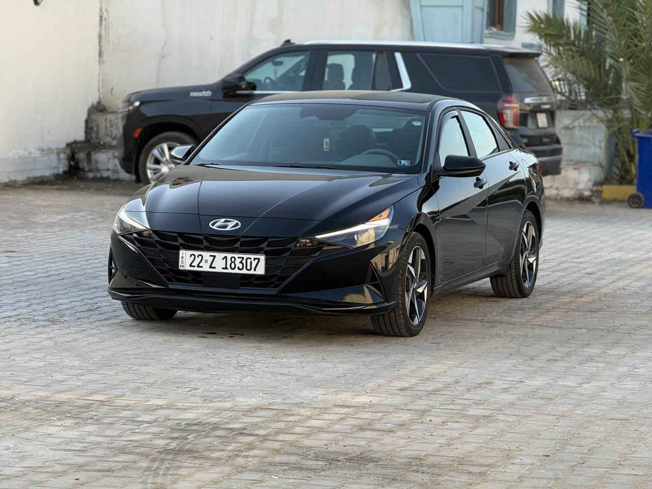 ***********
للبيع 

النترا وارد امريكي موديل 2023

حادث جانبي بابين جهة اليمين يعني قطعتين صبغ فقط 

باقي السيارة مكفولة من الصبغ 

سعر 155 ورقة 

حجم محرك 2000 دوش

بصمة تشغيل وابواب وتشغيل عن بعد 

شاشة ديجتال متصل وكامرة دوارة

لايت زينون عالي ناصي منضومه اصلية

هاند بريك بصمة 

تليفون 📱 شاحن وايرلس

تبريد شاشة منفصل

هيتر بالكشنات

سيارة جديدة تخم تاير جديد ماشية 26

رقم اربيل الجديد وكالة او تحويل حاظر 

***********

مكان السيارة بغداد الكرخ قرب شارع مطار بغداد الدولي
