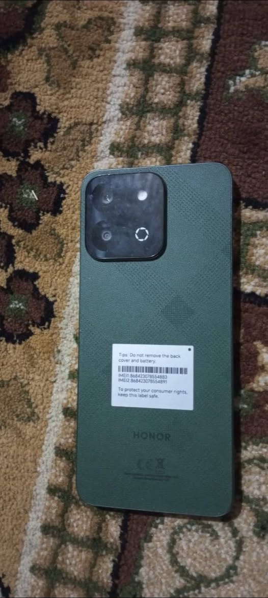 السلام عليكم اخوان جهازين للبيع 
الهونر x7c جهاز نضيف مستخدم قليل اخذتة ما صار شهرين ويا كامل ملحقات سعر الجهاز ب170الف 
والثاني ريلمي c65جهاز نضيف لوك سعر الجهاز ب135الف بدون ملحقات وهاذا رقمي ***********   وتساب واتصال لحد يراسل عل صفحة راسلو واتساب
