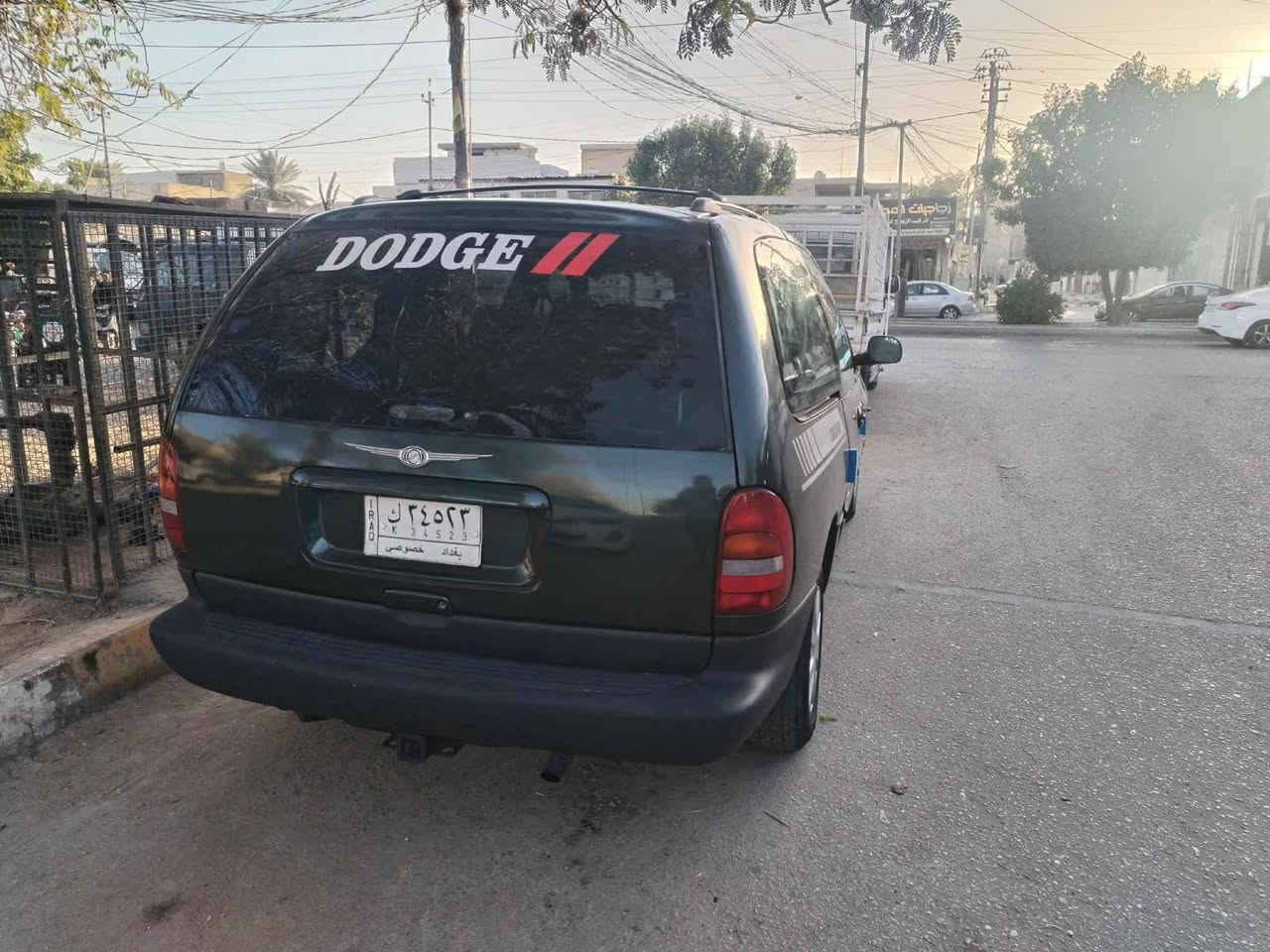 سلام عليكم للبيع 
 دوج كرفان موديل 2000 رقم بغداد تحويل مباشر محرك وكير وحداديه جدد تخم تاير جديد باتري جديد تبريد ثلج ٣قطع محرك 3300 مكاني ديوانية قضاء الشامية الاستفسار

 ***********
