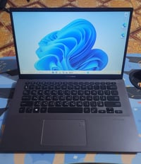 Ryzen 3 3250U • ٢٥٦ جيجا SSD • ٨ جيجا رام