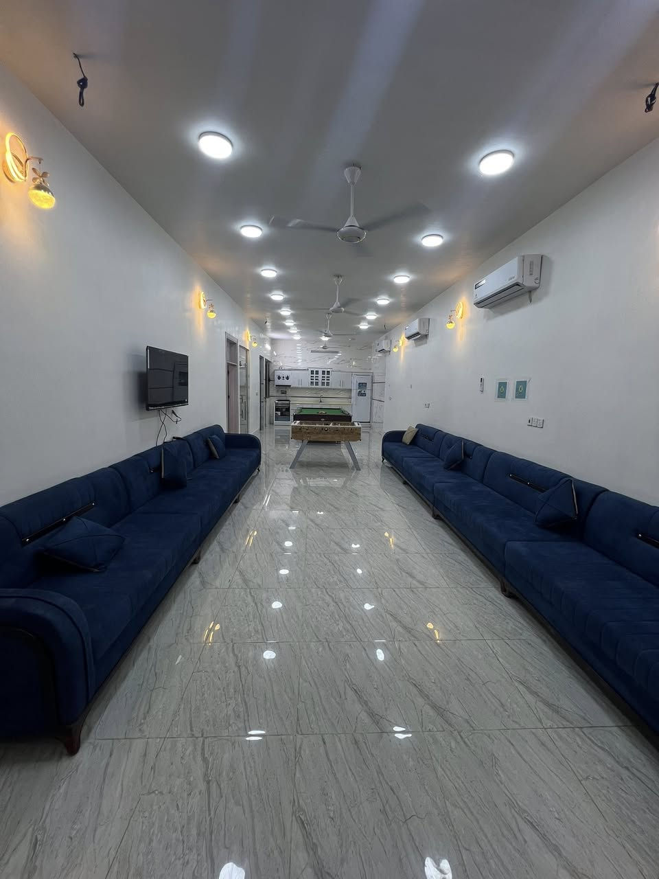 🌴Fiona Resort - منتجع فيونا
بمظهر عصري حديث 

-منتجع حديث ومتكامل
- مسبح كبير
-مسبح اطفال
-صالة كبيرة مؤثثة ومكيفة 
-غرفة نوم زوجية 
-غرفة ثانية تحتوي على آسرة عدد (٣)
-مطبخ مجهز كامل ومكيف
-حمام وخارجي شرقي وغربي
-منطقة الباربكيو متكاملة للشواء
-العاب للكبار (بليارد + فيشة)
-العاب اطفال متعدده (٥) العاب
-شاشات عرض عدد ٢ داخلية وخارجية 
-جلسات في الحديقة للاسترخاء
- شلال داخلي وخارجي
-طاولات طعام عدد (٤)
-كهرباء مستمرة ومتواصلة 24 ساعة
-كراج سيارات داخلي 
-انترنيت

يوجد خدمة توصيل للمنتجع  ليصلك كل ماتحتاجه لداخل المنتجع على مدى 24 ساعة

 العنوان : محافظة صلاح الدين- قضاء بلد خلف شارع الفرات.
 للاستفسار ***********
