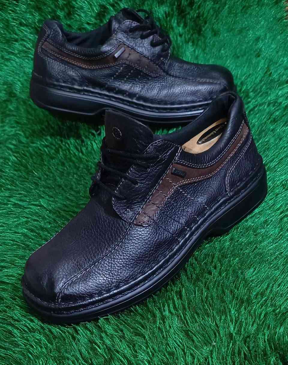 👞احذيه رسمي فقط باله اورجنال 
نظافه فول اورجنال شرط باله اصلي 
قياسات مختلفه 
لمعرفة الاسعار بلخاص 
يوجد توصيل جميع المحافظات 🚛 
***********📱
