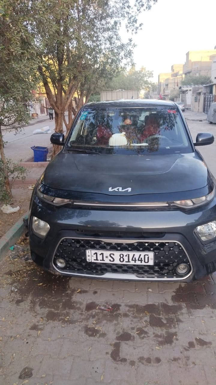 السلام عليكم كيا صول 2022
رقم بغداد الجديد 

السعر 135وبيها مجال كلش بسيط حك الجيه 
حادثها صبغ جاملغ وبنيد   
محرك 2000دوش 

توقف ذاتي 

قياده ذاتيه 

مانع تصادم 

شاشه كار بلي 

شاشه اعطال بلدشبول 
مانع انزلاق 
تحكم سترن جهتني 
منظومه زنون 

مكان سياره بغداد  لاستفسار 

***********
