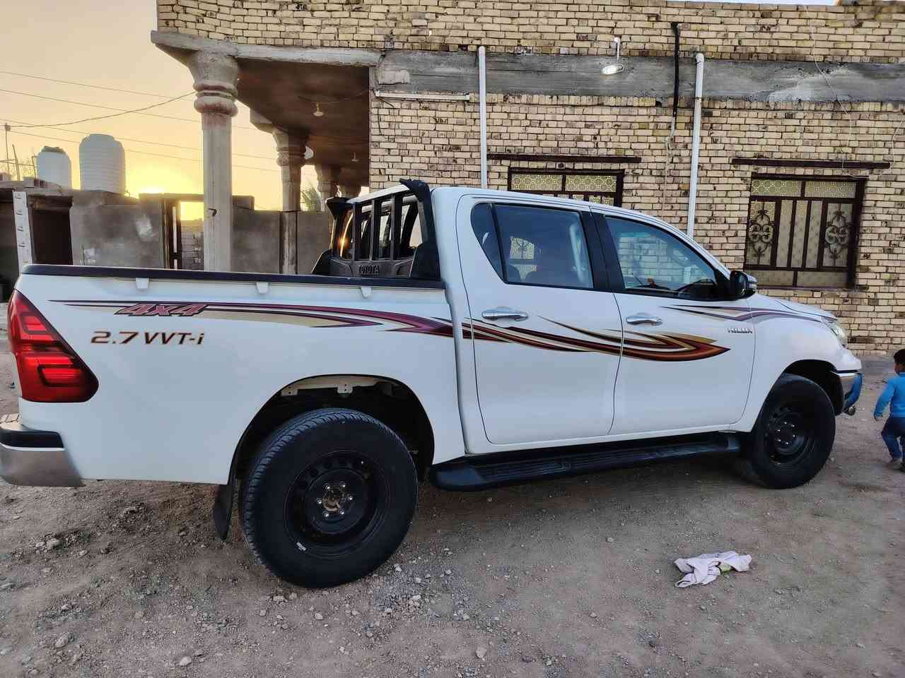 للبيع فور ويل 2018 مكفوله كفاله عامه ساز رقم انكليزي لمكان سماوه 
***********   ***********
