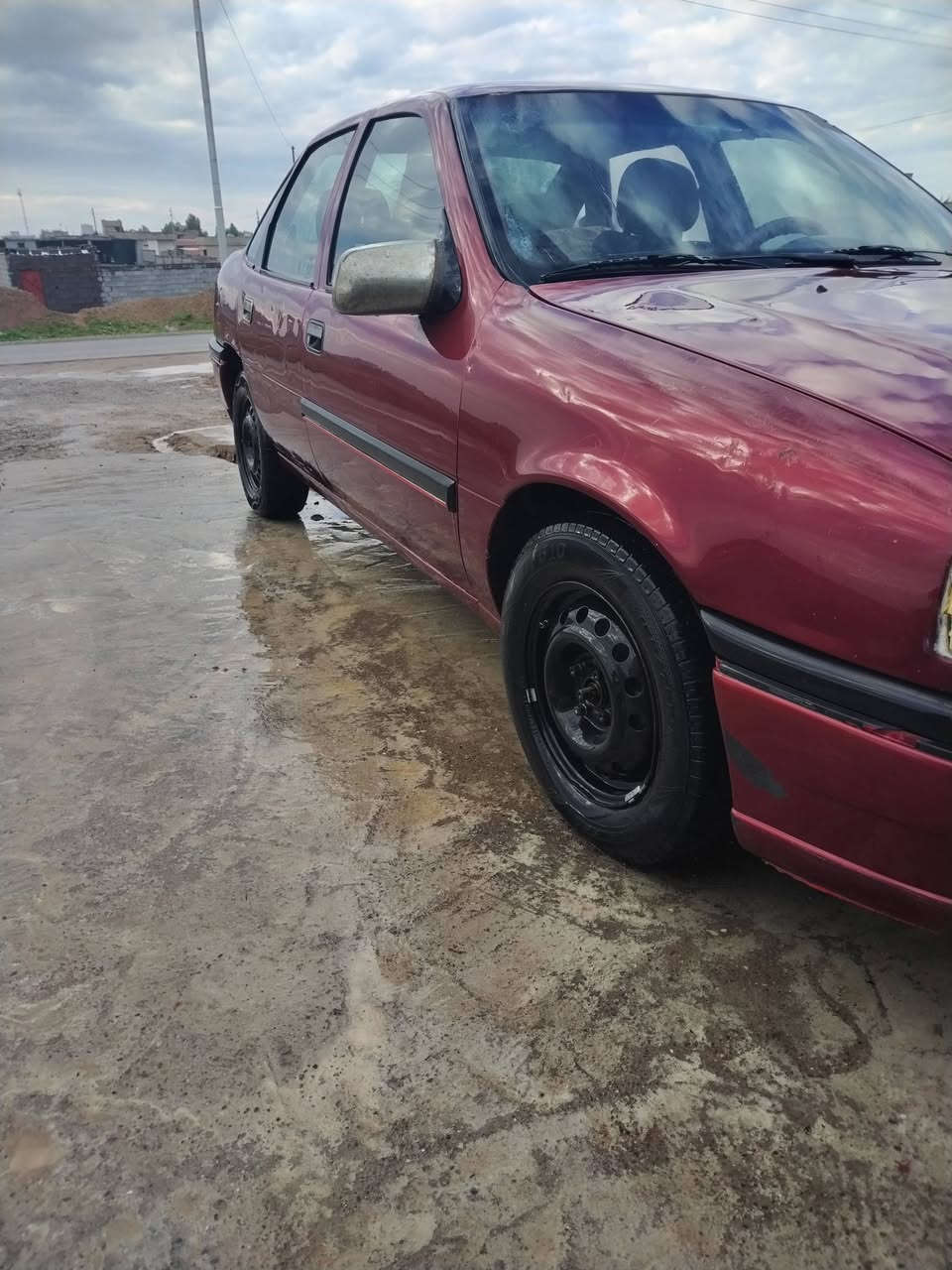 فكتره حجم 20موديل 93بلا صبق فحص موقت بغداد كير ومحرك وصدر كلو شرط وشرط التحويل السعر 20ورقه وبيه مجال ***********     ***********
