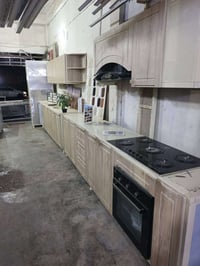 معرض الشرق كاونترات مستعمله لبيع 07725758729 واتساب