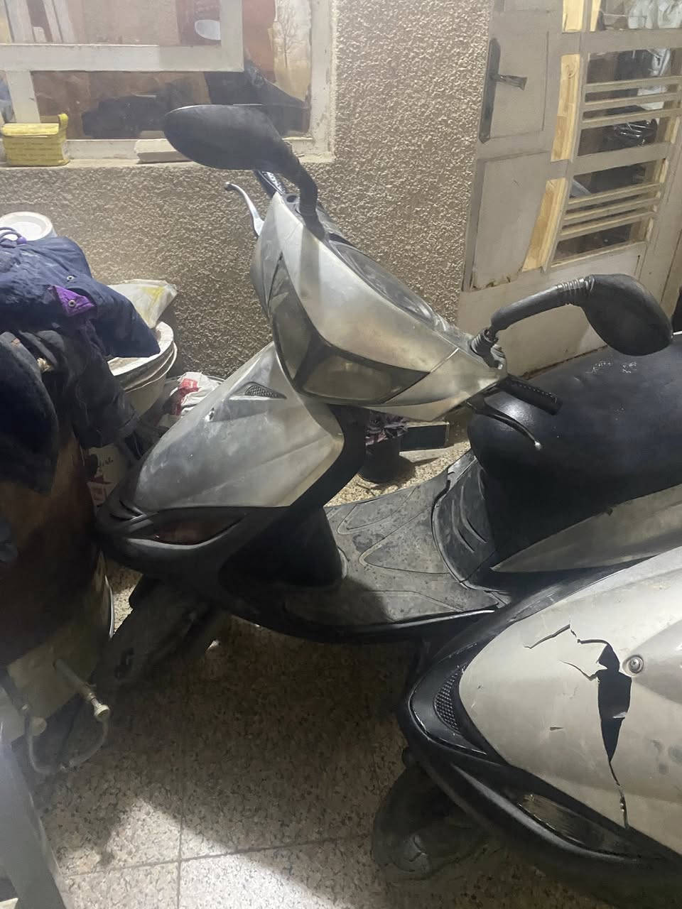 سلام عليكم ثنين دراجات ماكس ١٤٠ثنينهن  نكره سلف وحده من يهمن بيه تبخير وثانيه تجفيت جديد مكان بغداد شعله رقم***********مامتواجد فيس سعر خاص
