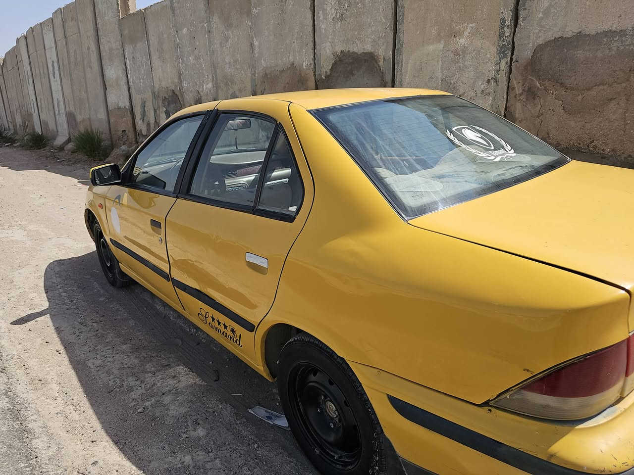 سلام عليكم سمند موديل 11 سنويه ل29 مصفره هيئه وغرامه
تخم تاير حداديه جديده 
باتري جديد مكينه تخبل
كير توني شاده 
كهربائي, كله شغاله بس كيلو متر وكف عندي 
راعيه بلحمزه اكعدك وياه سعر 26 وبيه مجال 
***********
