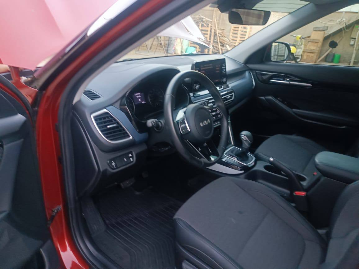 كيا سليتوز موديل 23 بدون أي ارباكات محرك 2000 دوش  فقط بارد بسيط العداد 14mالمواصفات بصمه تشغيل كراسي جلد رادار جانبي بدون لوحات للاستفسار *********** مكان السياره بابل
