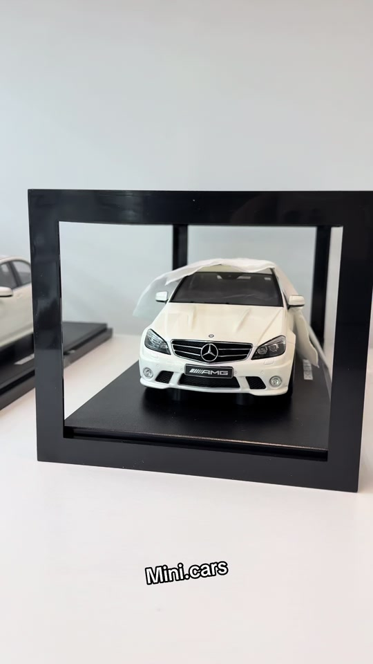 #diecast #diecastcollectors #diecastcollection #minicars #minicar 


**إذا كنت صاحب هذا الإعلان وتريد حذفه لأي سبب، رجاءا أرسل رسالة إلى الدعم الفني**
